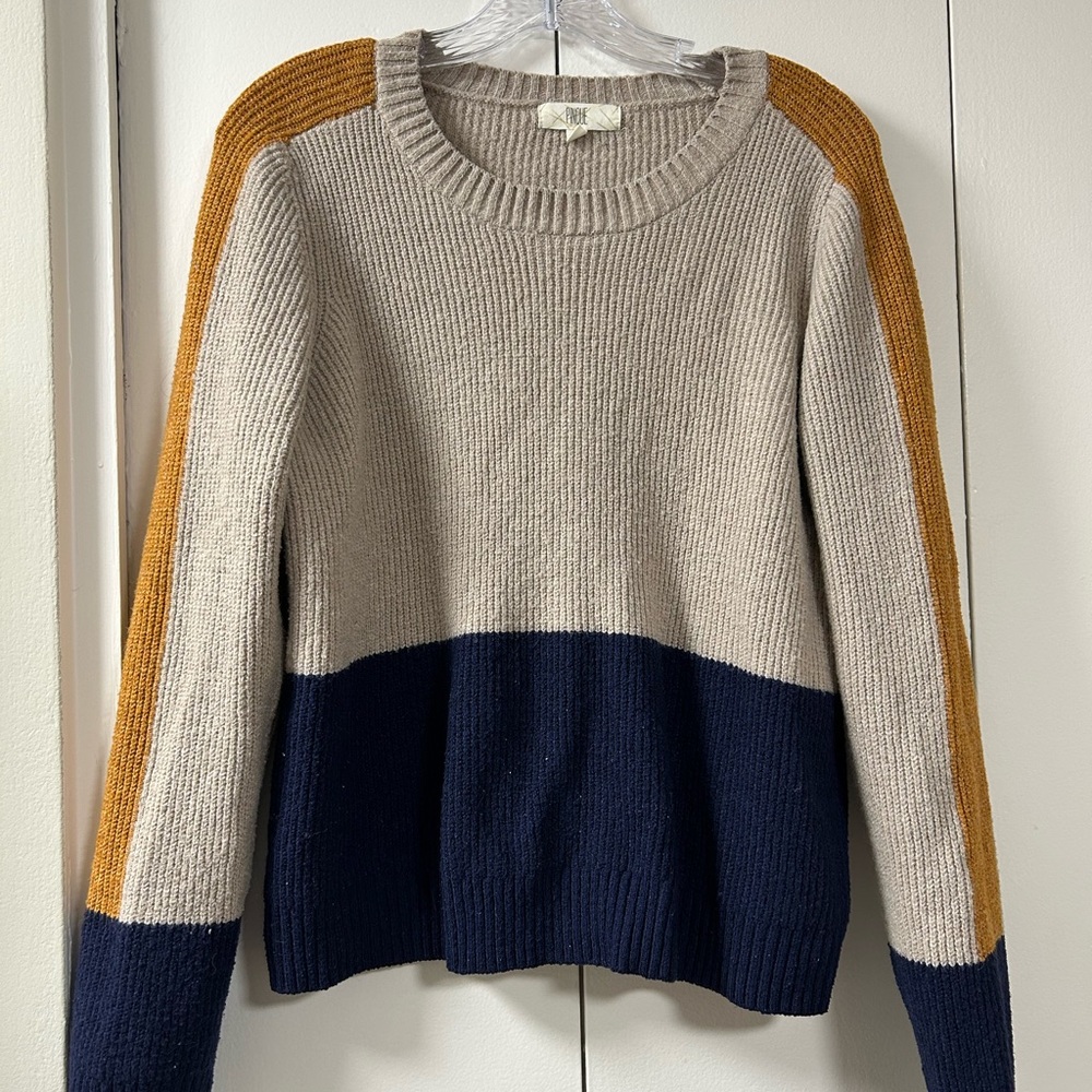 Zora Ribbed Long Sleeve Pullover - Picture 3 of 4